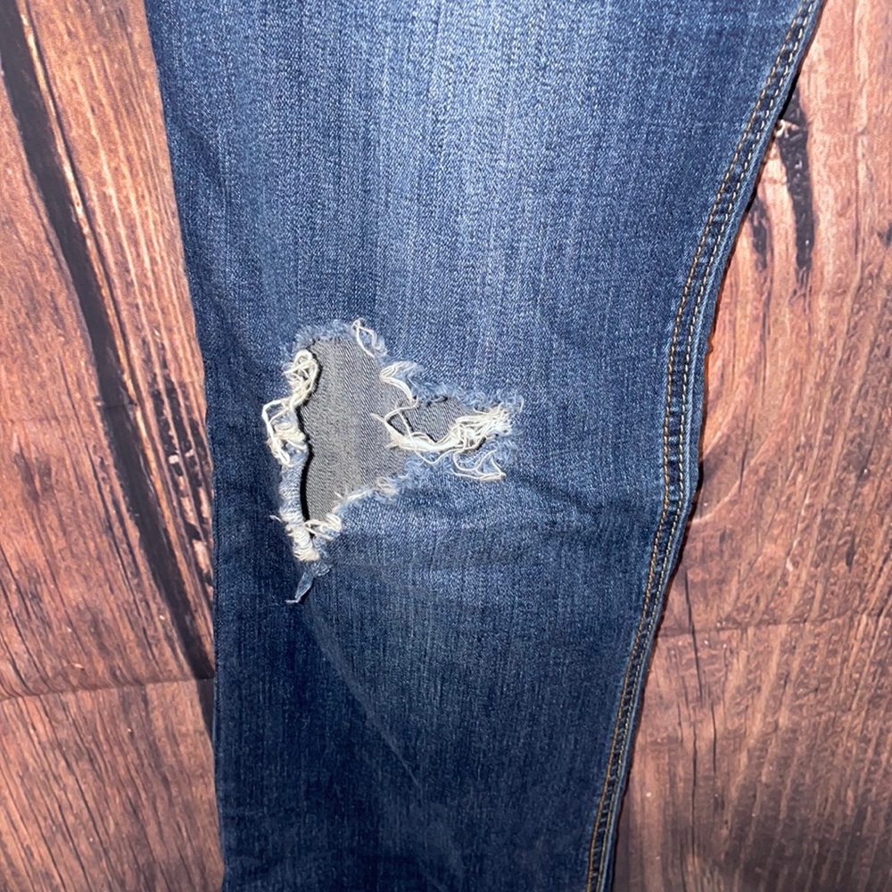 Hollister Bootcut Jean size 11R | W30 L33 - Picture 2 of 4